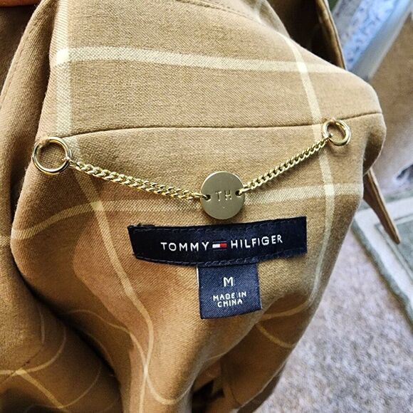 TOMMY HILFIGER Windowpane Belted Vest - Picture 6 of 6